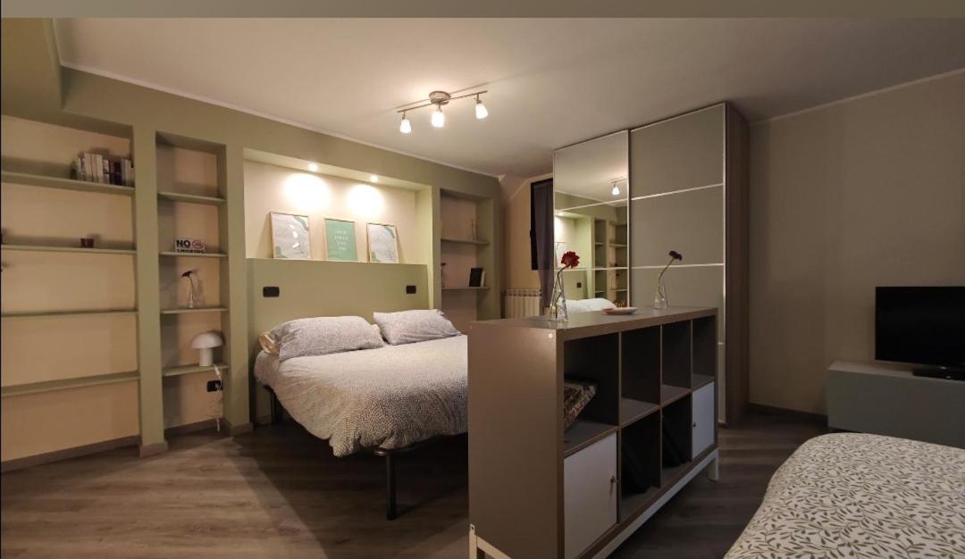 Appartamento Aleph With Private Parking, Next Train Station Côme Extérieur photo