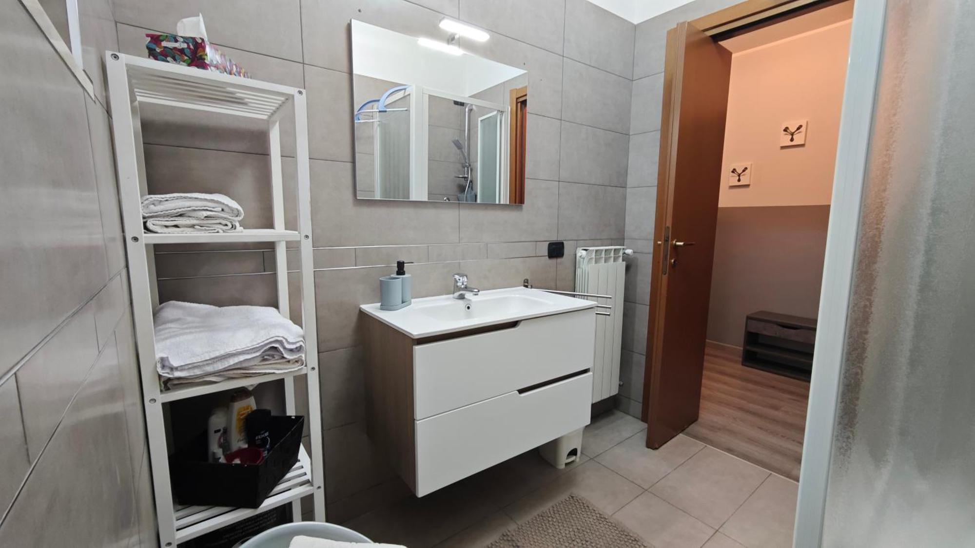 Appartamento Aleph With Private Parking, Next Train Station Côme Extérieur photo
